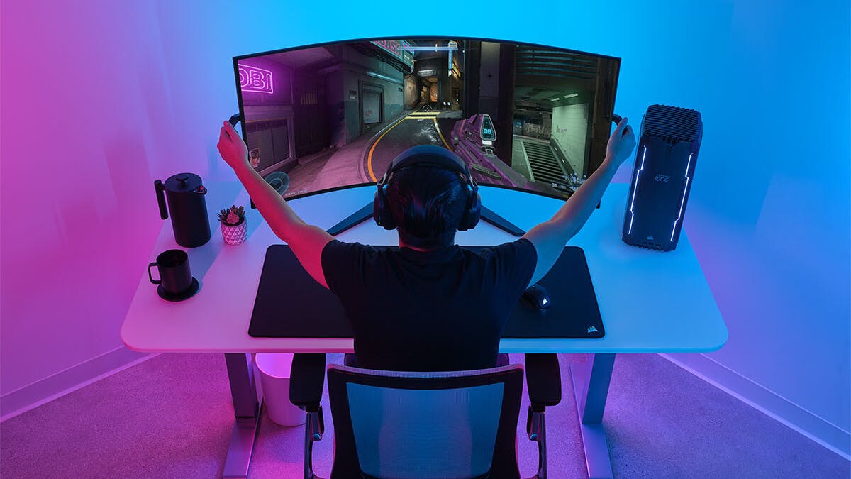 Corsairs buigbare oled-monitor nu te bestellen voor 2.399 euro