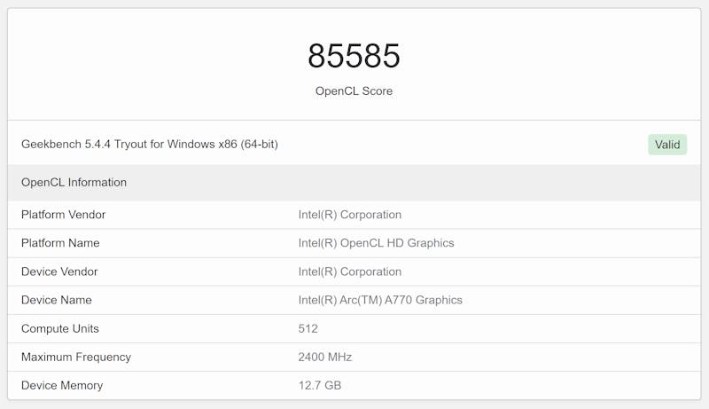 Screenshot van de Geekbench-resultatenpagina van een systeem met Intel Arc A770-videokaart, welke een OpenCL-score van 85585 behaalde.