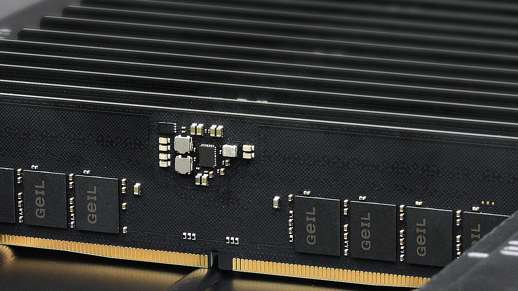 Intel wil DDR4 afstoten in volgende reeks moederbordchips