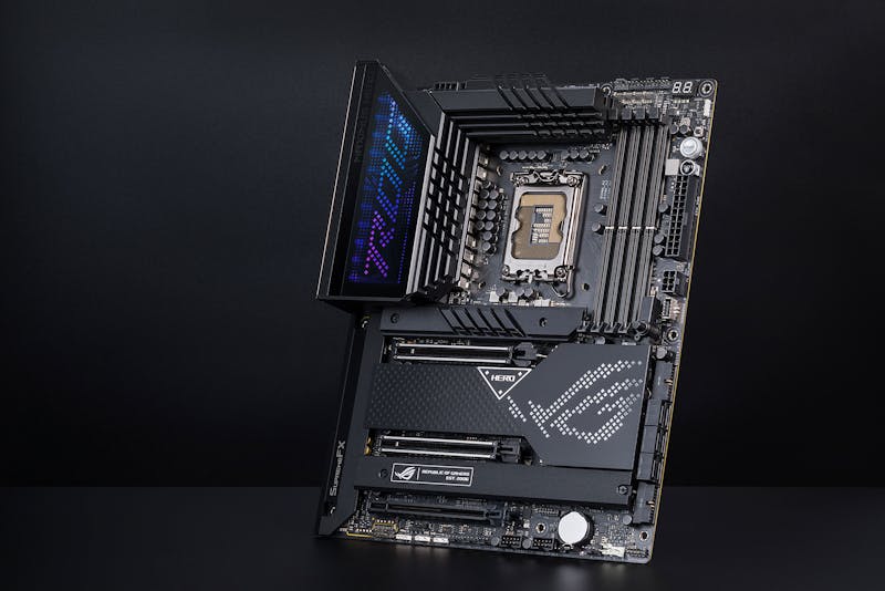 Productfoto van het ASUS ROG Maximus Z690 Hero-moederbord.