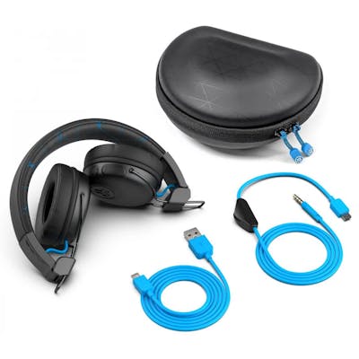 De Jlab Play Gaming Wireless Headset laat op ieder vlak te wensen over