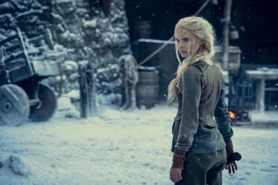 Zo ziet Freya Allan eruit als Ciri in seizoen twee van The Witcher