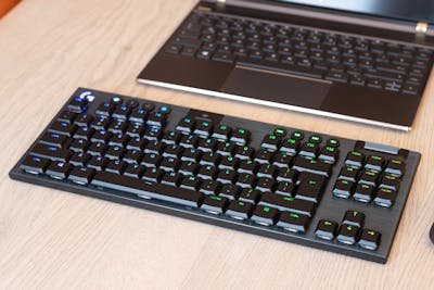 Logitech G915 TKL – Draadloos toetsenbord zonder vertraging