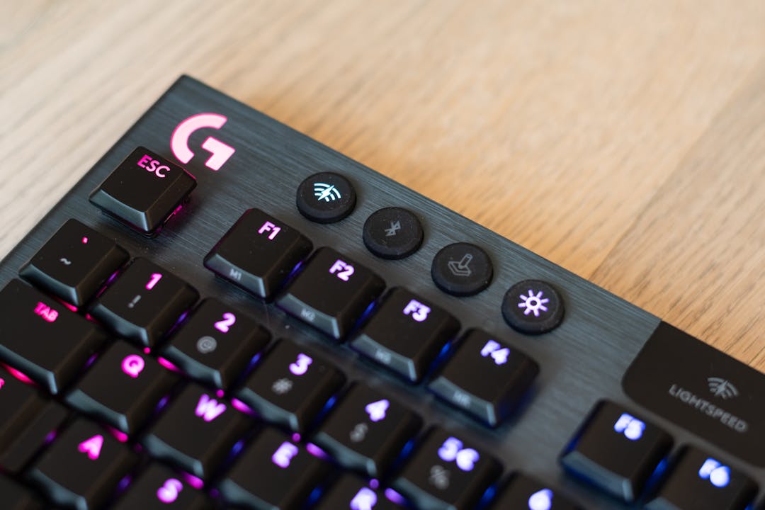 Logitech G915 TKL