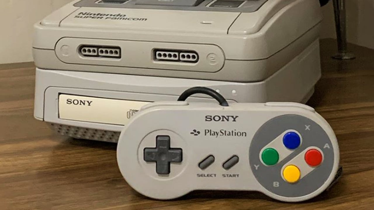 Techneut bouwt eigen hybride van SNES en PlayStation