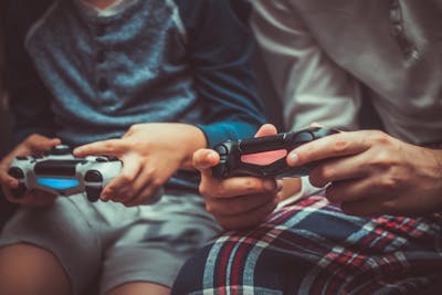 Chinese kinderen mogen maar anderhalf uur per werkdag gamen