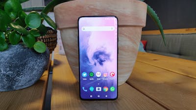 De OnePlus 7 Pro is een prestatiemonster