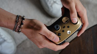 Microsoft komt met goudkleurige Xbox-controller