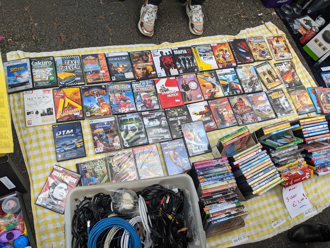 pxl_20220427_112448293.jpg Waar waren de games tijdens Koningsdag?