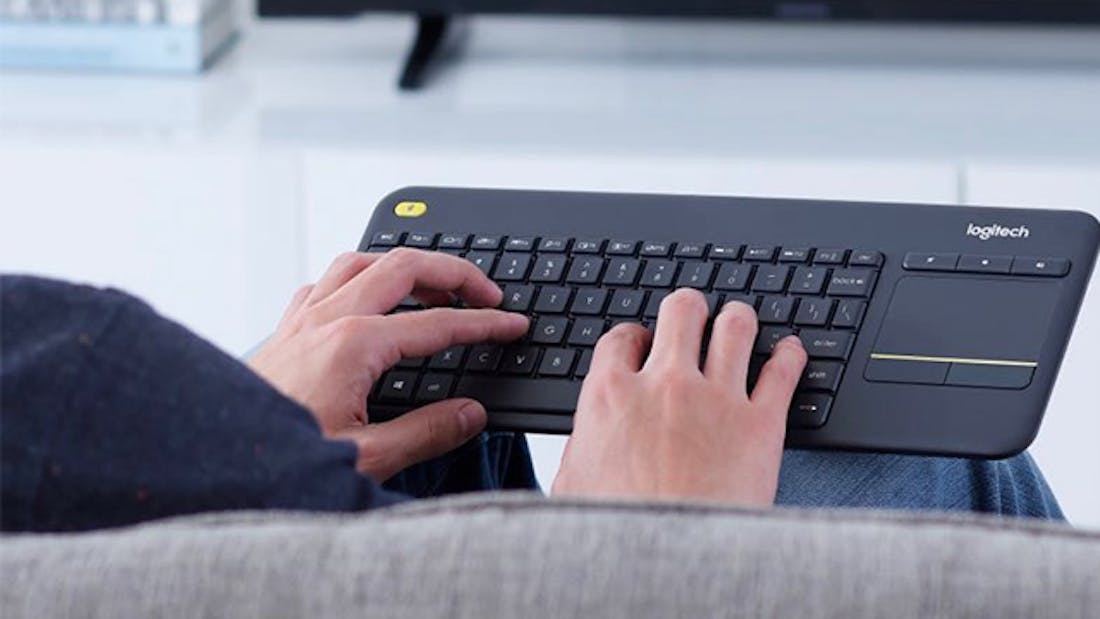 logi_JQCyI7i.jpg Beste mini-toetsenborden voor onderweg of thuis