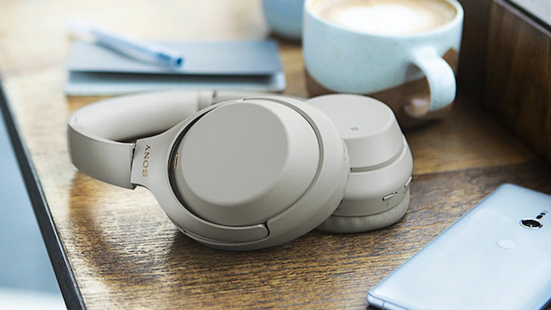 sony-koptelefoon.jpg Beste noise cancelling koptelefoons: ongestoord luisteren