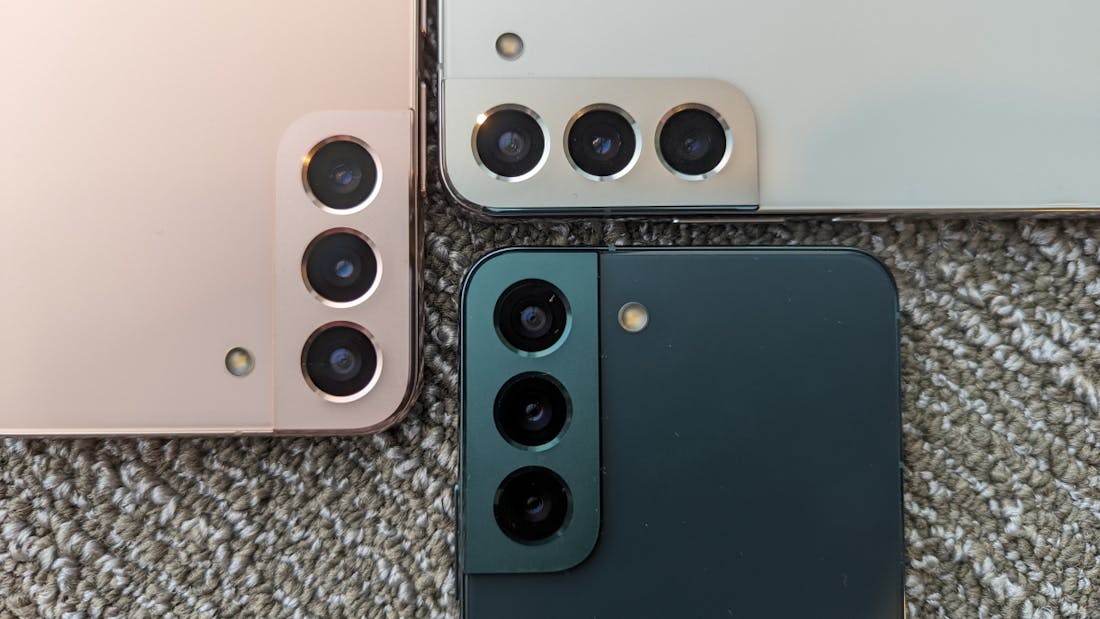 samsunggalaxys22-4.jpg Dit zijn de 15 beste smartphones van 2022