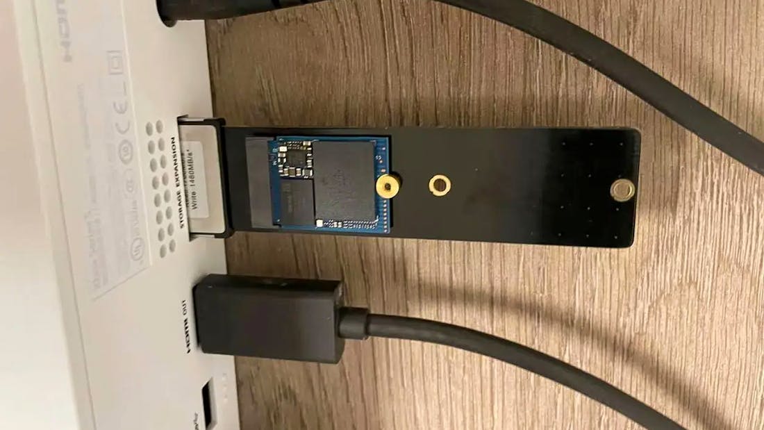 xbox-series-ssd-mod_OVH5jxv.png Modder maakt eigen ssd-module voor Xbox Series-consoles