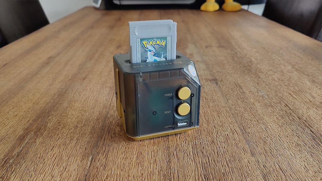 retron4.png Retron Sq is niet de Game Boy-console die het had kunnen zijn
