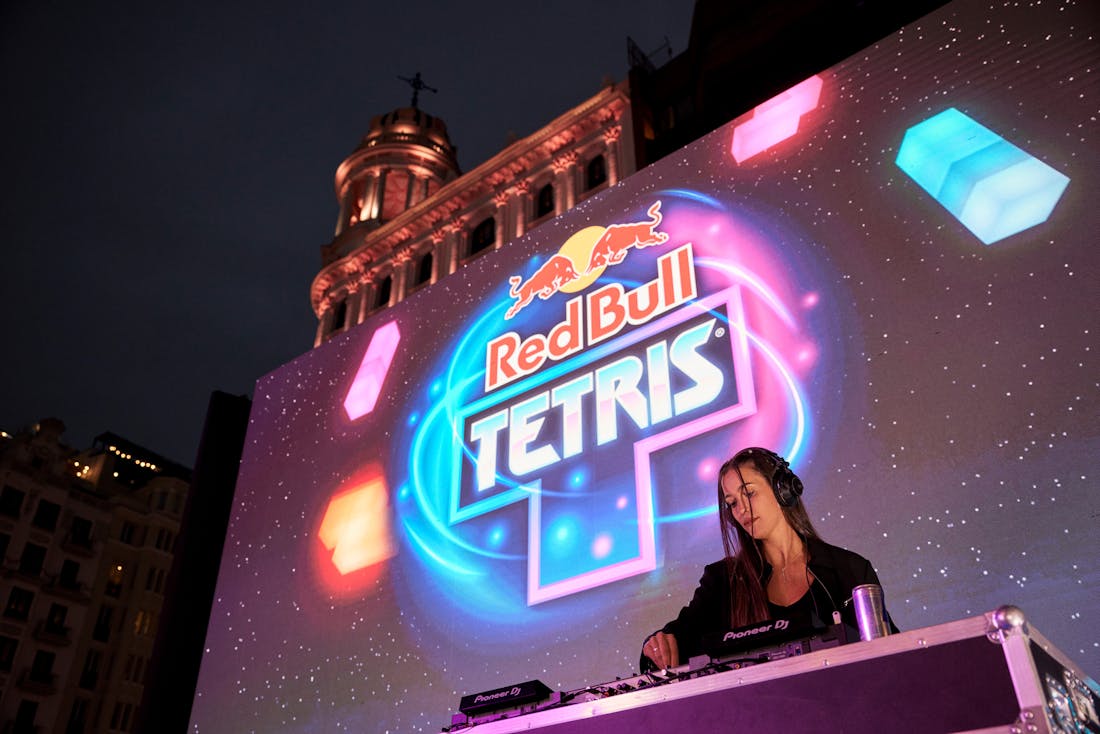 Red Bull Tetris Check Red Bulls nationale Tetris-finale tijdens Heroes Dutch Comic-Con