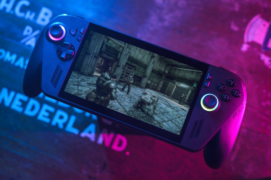 ROG Xbox Ally X Ex-bokser legt uit hoe bijna alles een Xbox is in nieuwe Xbox-reclame